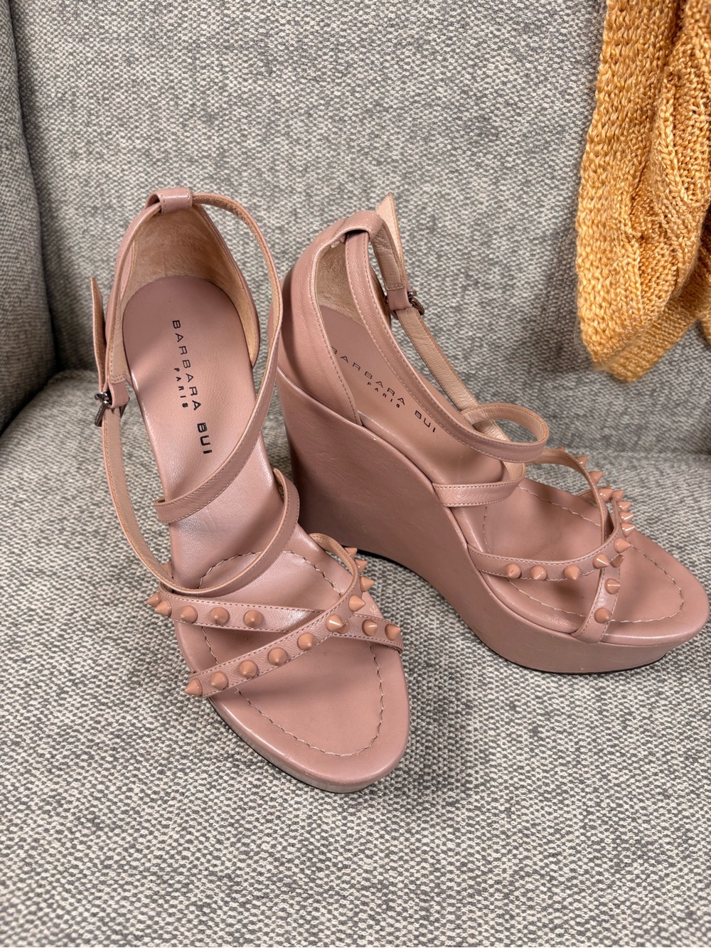 Barbara Bui Paris - Dusty Rose Studded Leather Wedge Sandals